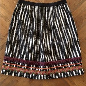 Anthropologie black and white skirt - size 4